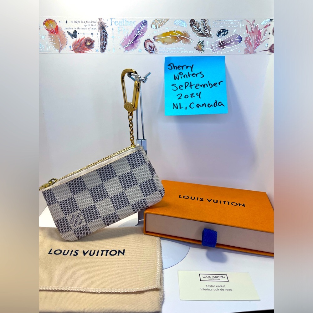 Retired Key pouch Damier Azur - Louis Vuitton